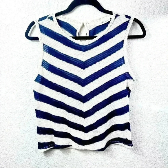 Jimmy Key Navy & Cream Striped Crochet Sleeveless Sweater - Size L - Picture 1 of 6
